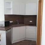 Maja Apartmanhaz Daire Balatonlelle