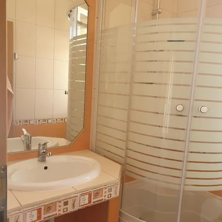 Maja Apartmanhaz Apartment Balatonlelle