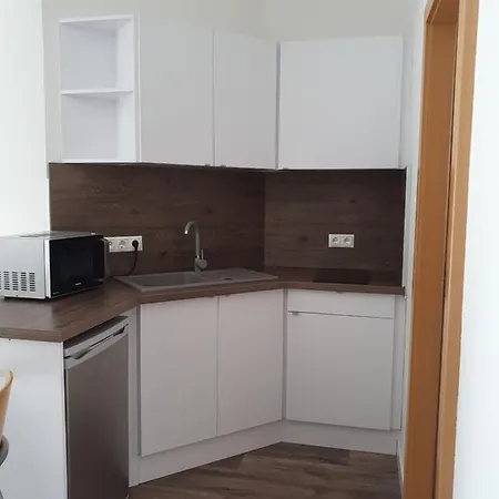 Maja Apartmanhaz Apartamento Balatonlelle