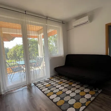 Apartment Maja Apartmanhaz Balatonlelle
