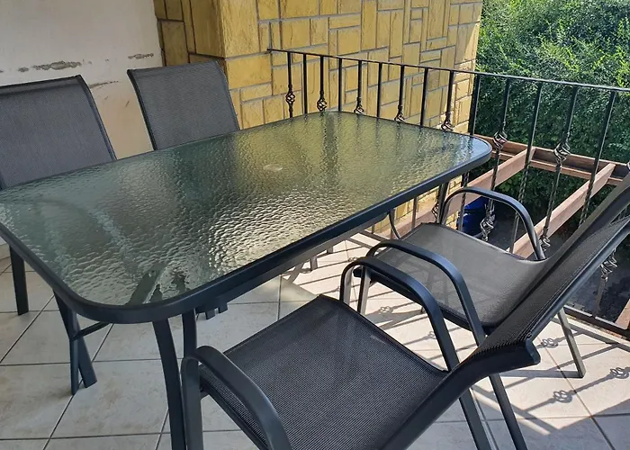 Maja Apartmanhàz Appartamento Balatonlelle