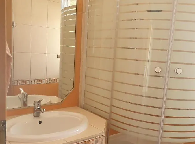 Maja Apartmanhàz Appartamento Balatonlelle