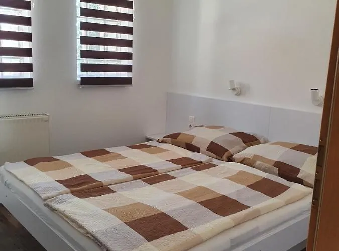 Maja Apartmanhaz Apartamento Balatonlelle